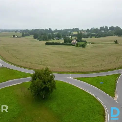 Pārdošanā 2 ha zemes gabals pie Mālpils apļa, 1.2 km no Mālpils centra.Zeme atro Pārdošanā 2 ha zemes gabals pie Mālpils apļa, 1.2 km no Mālpils centra.Zeme atro
