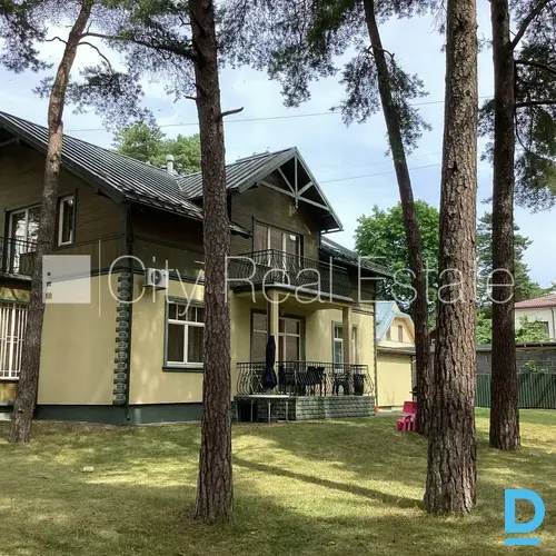 Pārdod māju Jūrmalā