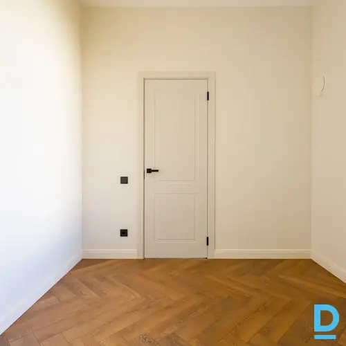 Pārdod dzīvokli Jūrmala Dzintari Ķemeru 58