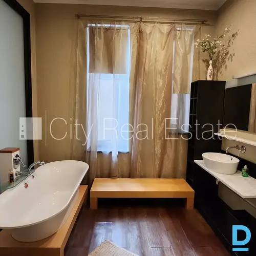 Izīrē dzīvokli Rīgā