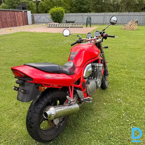Pārdod Suzuki Gsf 600 bandit motociklu, 600 cm³, 1995