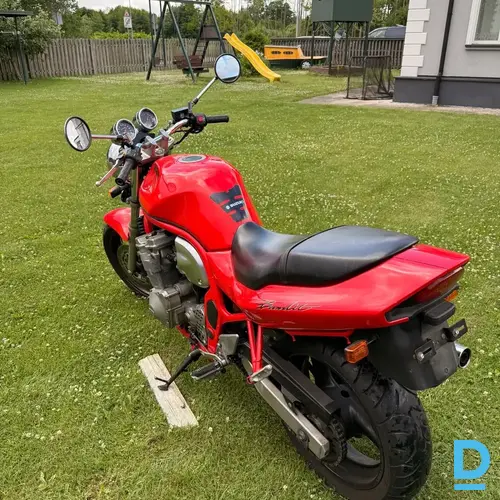 Pārdod Suzuki Gsf 600 bandit motociklu, 600 cm³, 1995