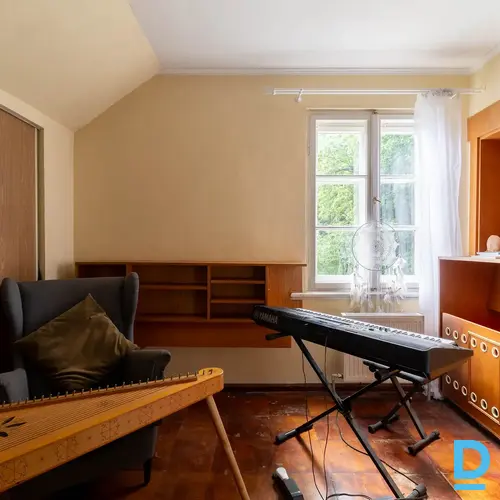 Pārdod māju Imantas iela 10