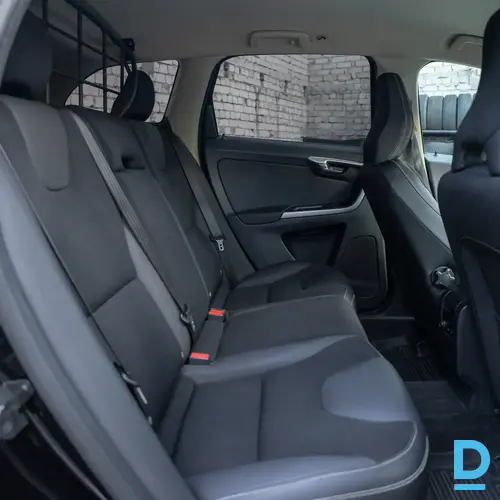 No Zviedrijas Volvo XC60 AWD 2009. gada 2.4 dīzelis