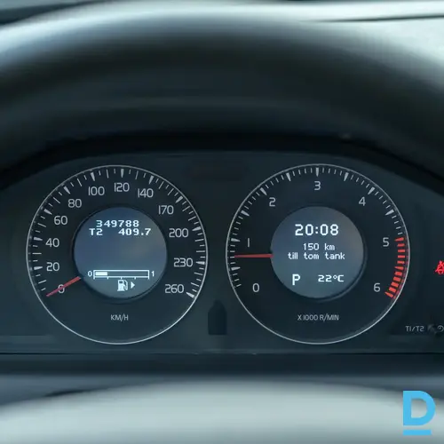 No Zviedrijas Volvo XC60 AWD 2009. gada 2.4 dīzelis