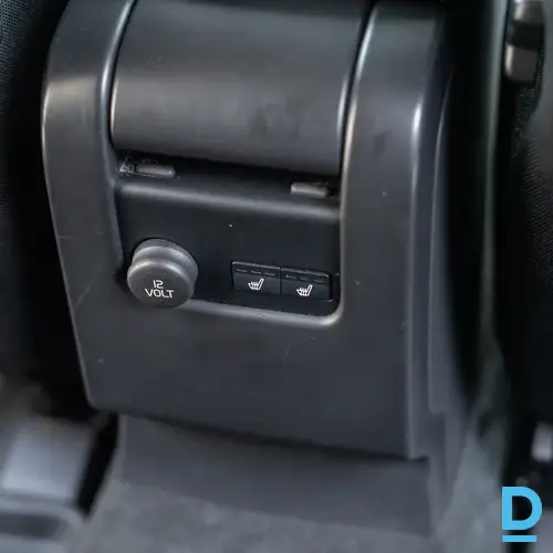 No Zviedrijas Volvo XC60 AWD 2009. gada 2.4 dīzelis