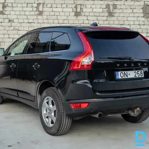 No Zviedrijas Volvo XC60 AWD 2009. gada 2.4 dīzelis
