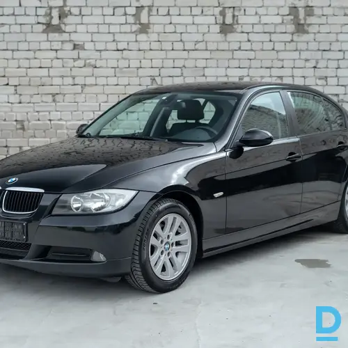 No Nīderlandes BMW 318i 2007. gada 2.0 benzīns
