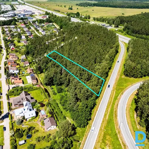 Izveido savu sapņu mājvietu dabas ieskautā mierā – pieejams plašs zemes gabals a