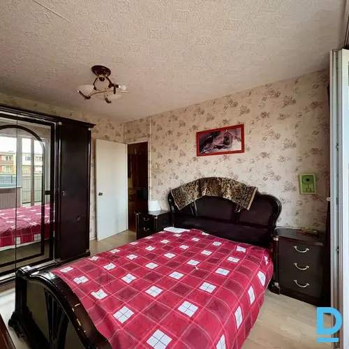 Pārdod dzīvokli Jelgavas iela 24