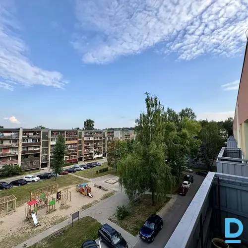 Pārdod dzīvokli Jelgavas iela 24