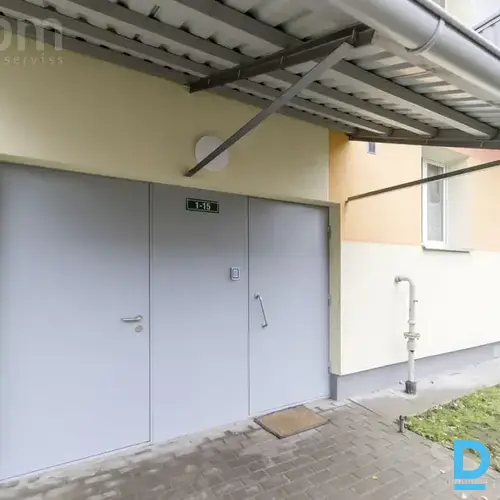 Pārdod dzīvokli Jelgavas iela 24