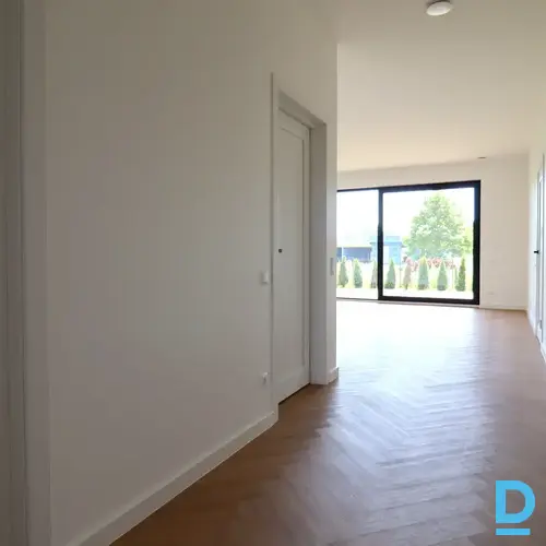 Pārdod māju Priekuļu iela 12