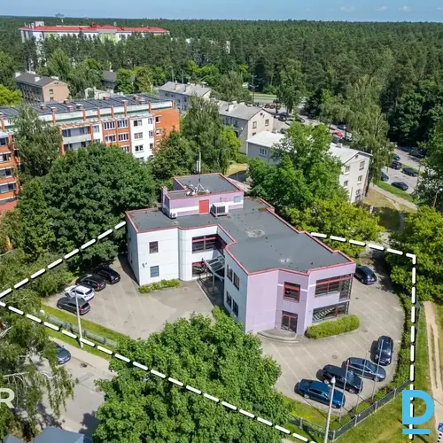 765 m² komercēka uzņēmuma birojam, medicīnas centram vai izglītības iestādei str