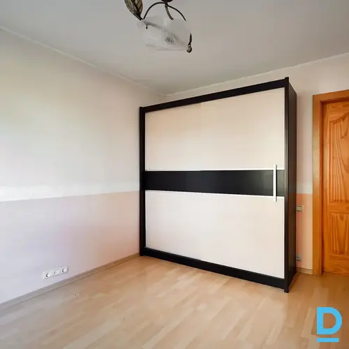 Pārdod dzīvokli Tallinas iela 44