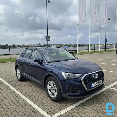 Pārdod Audi Q3, 2020