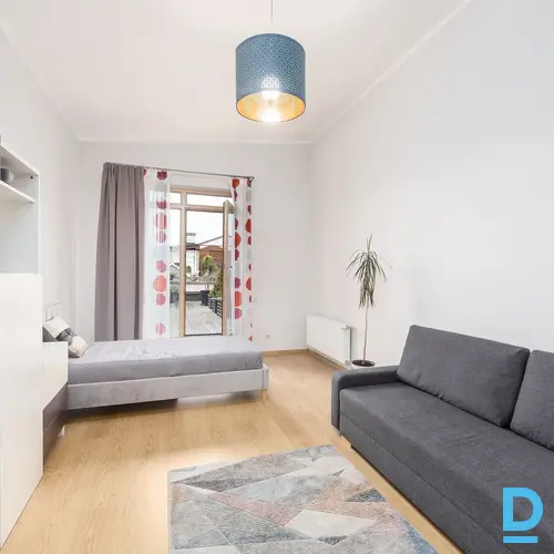 Pārdod dzīvokli Cālīšpurva iela 27 k-1, Baloži, Ķekavas novads, 238m², 4 ist.