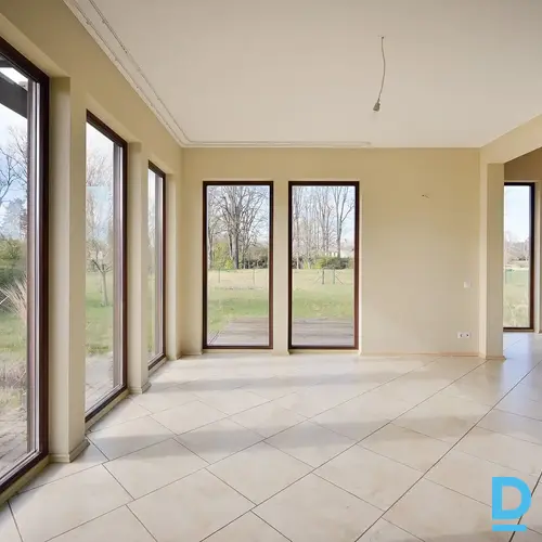 Pārdod māju Drēzdenes iela 7