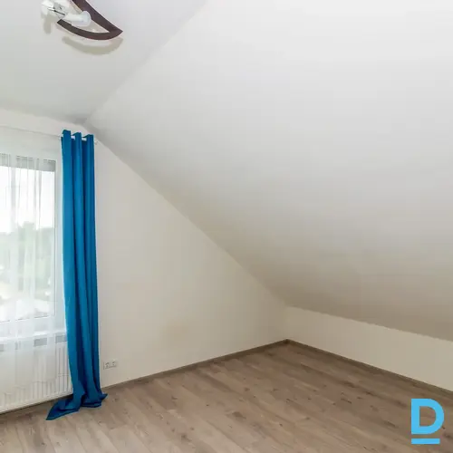 Izīrē modernu 2 istabu dzīvokli jaunbūvē ar burvīgu skatu uz Daugavu Ikšķilē. Izīrē modernu 2 istabu dzīvokli jaunbūvē ar burvīgu skatu uz Daugavu Ikšķilē.