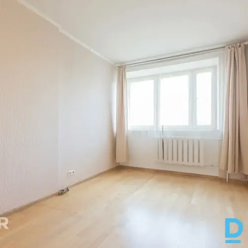 Pārdošanā 2 istabu dzīvoklis strauji augošā apkaimē ar attīstītu infrastruktūru.