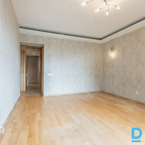 Pārdošanā 2 istabu dzīvoklis strauji augošā apkaimē ar attīstītu infrastruktūru.