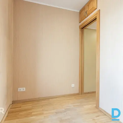 Pārdošanā 2 istabu dzīvoklis strauji augošā apkaimē ar attīstītu infrastruktūru.