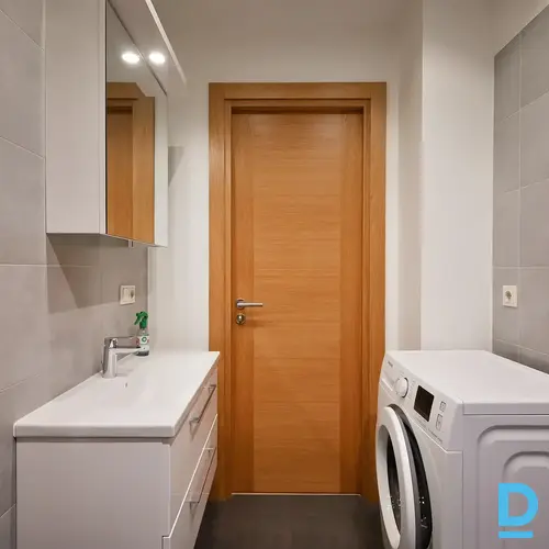 Pārdod dzīvokli Salnas iela 21