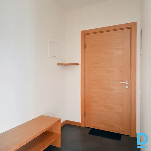 Pārdod dzīvokli Salnas iela 21