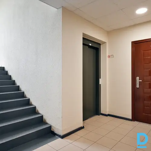 Pārdod dzīvokli Salnas iela 21