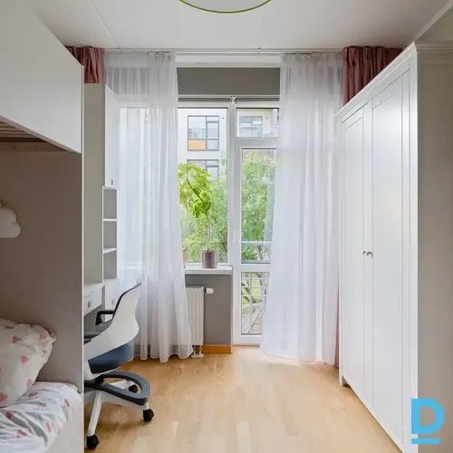 Pārdod dzīvokli Vecā Biķernieku iela 39