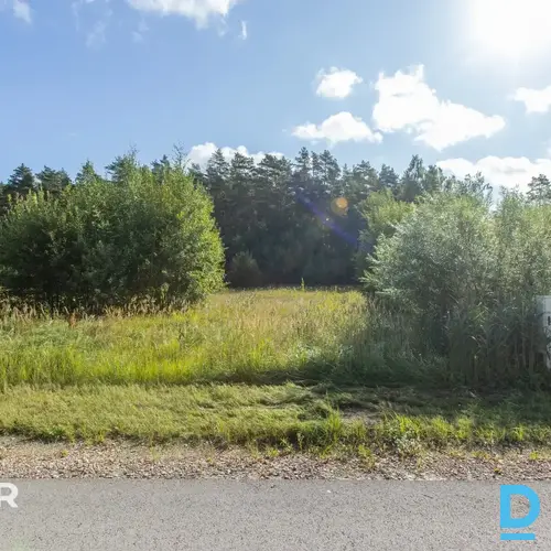 Pārdošanā līdzens 1679 m² zemes īpašums privātai apbūvei Dzilnuciemā, Babītes pa