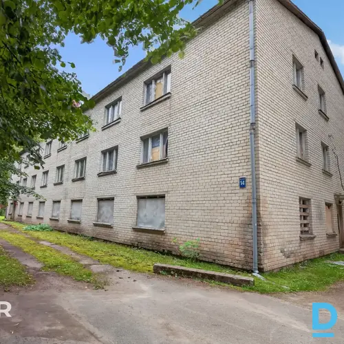 Investīciju objekts Priekuļos - 1228 m² ēka daudzdzīvokļu projekta attīstībai.Īp