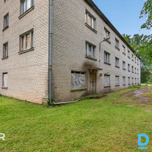 Investīciju objekts Priekuļos - 1228 m² ēka daudzdzīvokļu projekta attīstībai.Īp