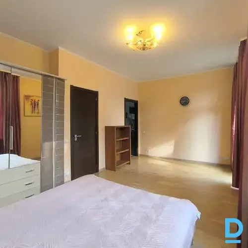 Pārdod dzīvokli Juglas iela 10 Pārdod dzīvokli Juglas iela 10