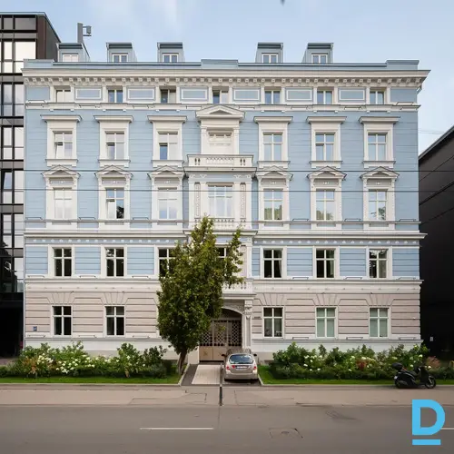 Pārdod dzīvokli Raiņa bulvāris 27 Pārdod dzīvokli Raiņa bulvāris 27