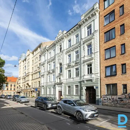 Pārdod dzīvokli Skolas iela 36A