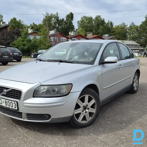 Pārdod Volvo S40,benzīns+gāze