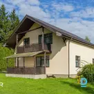 Pārdošanā 215 m² divstāvu privātmāja ar iekoptu 1182 m² teritoriju Lielvārdē.Māj