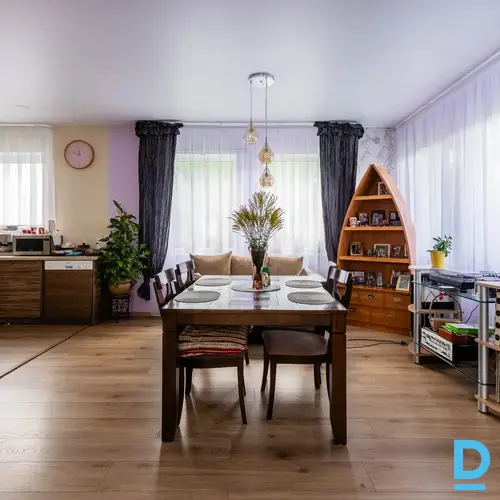 Pārdod māju Stunīši iela 241 Pārdod māju Stunīši iela 241