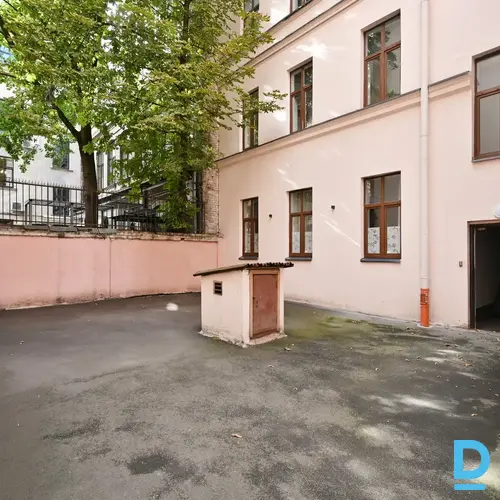 Pārdod dzīvokli Merķeļa iela 7