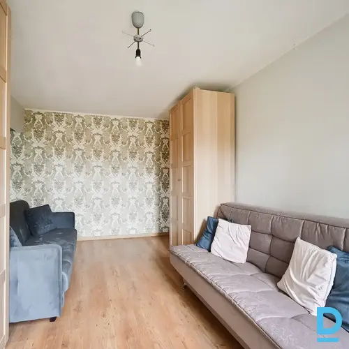 Pārdod dzīvokli Riekstu iela 23