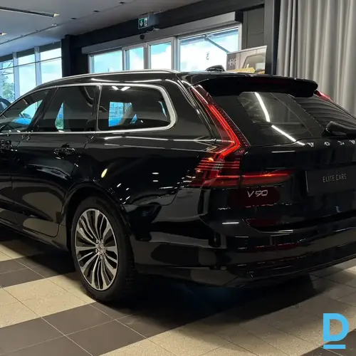Pārdod Volvo V90 B4, 2.0d, 2021