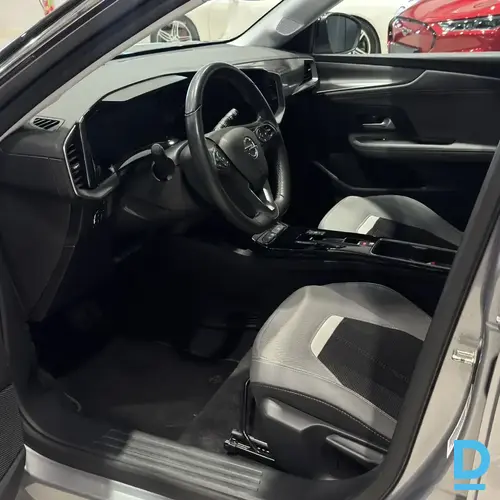 Pārdod Opel Mokka-e elegance 100kw/136zs, 2022