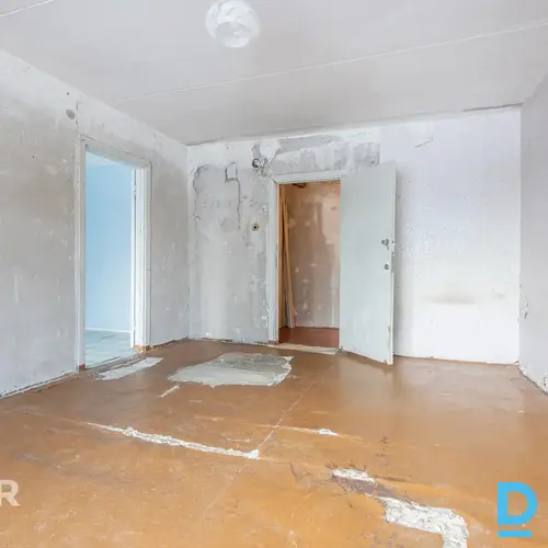 Pārdošanā plašs 4 istabu dzīvoklis ar divām lodžijām Rembates pagastā.Dzīvokļa p Pārdošanā plašs 4 istabu dzīvoklis ar divām lodžijām Rembates pagastā.Dzīvokļa p