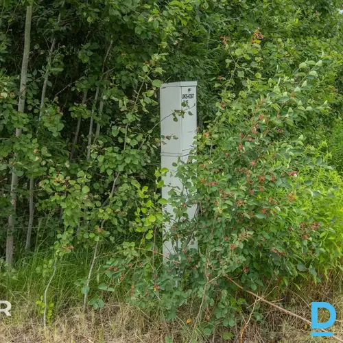 Pārdošanā 2931 m² zemes gabals privātai apbūvei 200m no Babītes ezera.Zeme atrod
