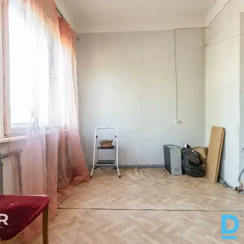 Pārdošanā 268,4 m² koka namīpašums ar 7 dzīvokļiem zaļā vietā Ķemeros.Īpašums sa Pārdošanā 268,4 m² koka namīpašums ar 7 dzīvokļiem zaļā vietā Ķemeros.Īpašums sa