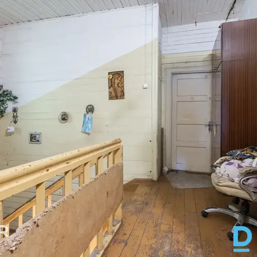 Pārdošanā 268,4 m² koka namīpašums ar 7 dzīvokļiem zaļā vietā Ķemeros.Īpašums sa Pārdošanā 268,4 m² koka namīpašums ar 7 dzīvokļiem zaļā vietā Ķemeros.Īpašums sa