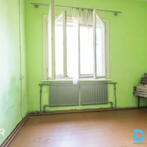 Pārdošanā 268,4 m² koka namīpašums ar 7 dzīvokļiem zaļā vietā Ķemeros.Īpašums sa Pārdošanā 268,4 m² koka namīpašums ar 7 dzīvokļiem zaļā vietā Ķemeros.Īpašums sa