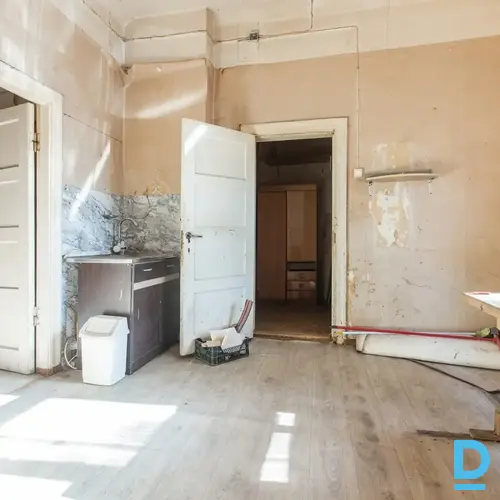 Pārdošanā 268,4 m² koka namīpašums ar 7 dzīvokļiem zaļā vietā Ķemeros.Īpašums sa Pārdošanā 268,4 m² koka namīpašums ar 7 dzīvokļiem zaļā vietā Ķemeros.Īpašums sa