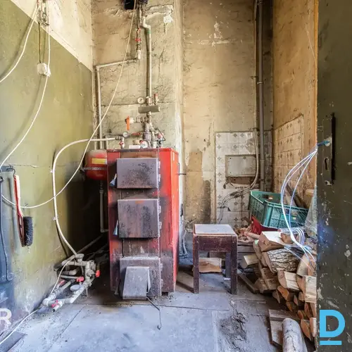 Pārdošanā 268,4 m² koka namīpašums ar 7 dzīvokļiem zaļā vietā Ķemeros.Īpašums sa Pārdošanā 268,4 m² koka namīpašums ar 7 dzīvokļiem zaļā vietā Ķemeros.Īpašums sa